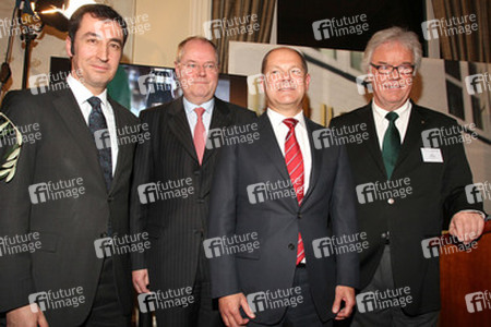 Cem Oezdemir, Peer Steinbrück, Olaf Scholz, Klaus Schümann