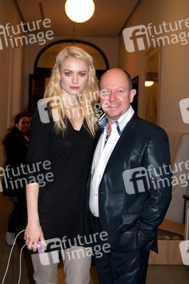 Franziska Knuppe, Brian Rennie