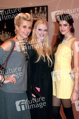 Verena Kerth, Mirja du Mont, Marie Nasemann