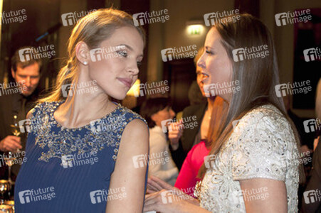 Svenja Holtmann, Dana Schweiger