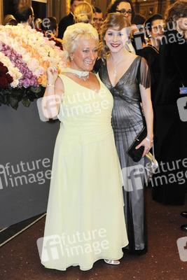 Jasmin Schwiers mit Mutter Heidi