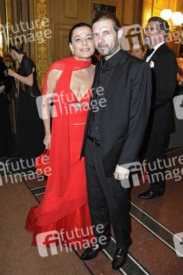 Julia 'Jule' Neigel mit Begleitung