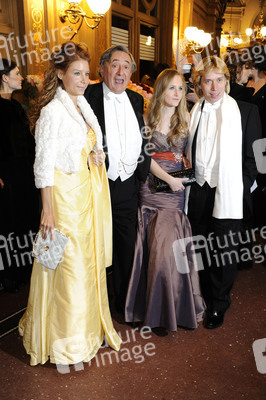 Richard Lugner mit Anastasia Sokol und Tochter Jacqueline Lugner mit Freund Helmut Werner