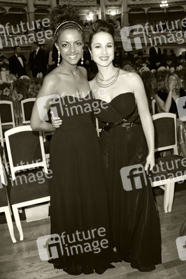 Dennenesch Zoudé, Stephanie Stumph