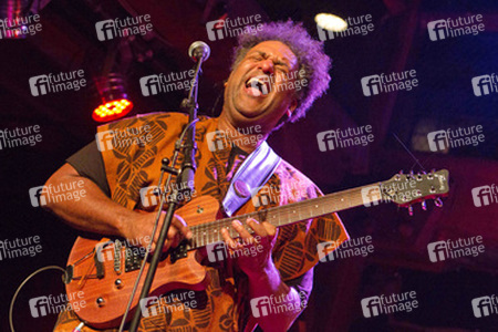 Jean-Paul Bourelly (Black Stone Raiders)