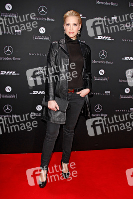 Lara-Isabelle Rentinck