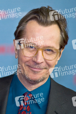 Gary Oldman