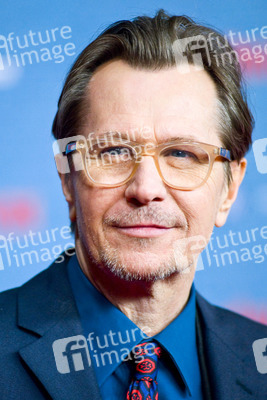 Gary Oldman