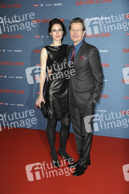 Alexandra Edenborough, Gary Oldman