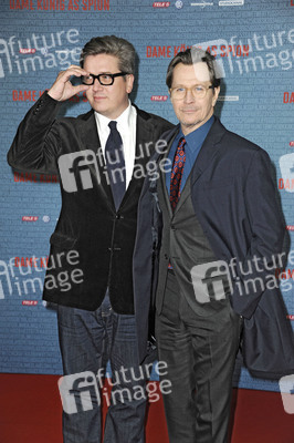 Tomas Alfredson, Gary Oldman