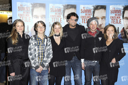 Julia Jentsch, Timur Massold, Henrike von Kuick, Hans Weingartner, Peter Schneider, Eleonore Weisgerber