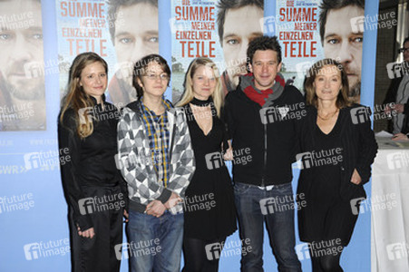 Julia Jentsch, Timur Massold, Henrike von Kuick, Peter Schneider, Eleonore Weisgerber