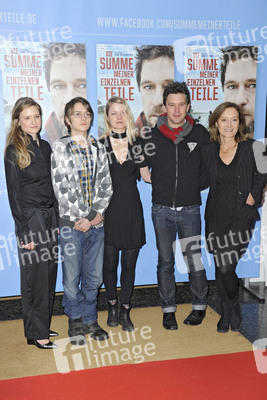 Julia Jentsch, Timur Massold, Henrike von Kuick, Peter Schneider, Eleonore Weisgerber