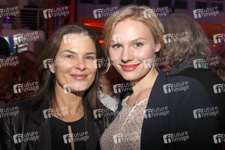 Barbara Auer, Rosalie Thomass