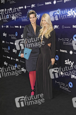 Alexandra Kamp,Tina Kaiser