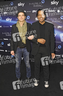 Ralf Bauer, Cherno Jobatey