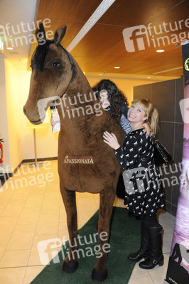 Sandra Steffl mit Tochter Emily