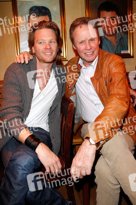 Mike Kraus, Peter Kraus