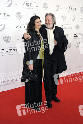 Helmut Dietl mit Gattin Tamara Duve
