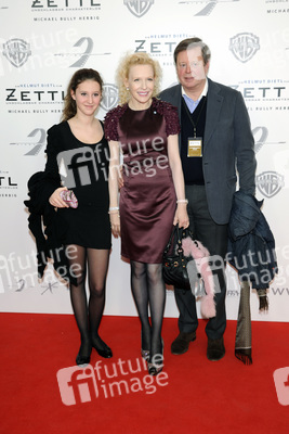 Sunnyi Melles mit Ehemann Peter Prinz zu Sayn-Wittgenstein-Sayn und Tochter Leonille