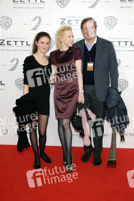 Sunnyi Melles mit Ehemann Peter Prinz zu Sayn-Wittgenstein-Sayn und Tochter Leonille