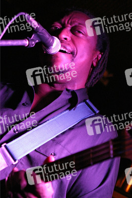 Darryl Jones (Black Stone Raiders, Tourbassist der Rolling Stones)