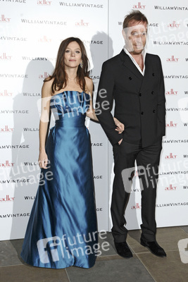 Anna Friel,Rhys Ifans