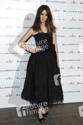 Jade Williams (Sunday Girl)