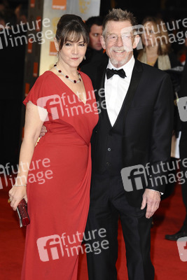 John Hurt mit Gattin Anwen Rees-Myers