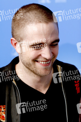 Robert Pattinson