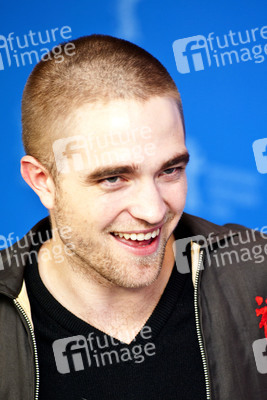 Robert Pattinson