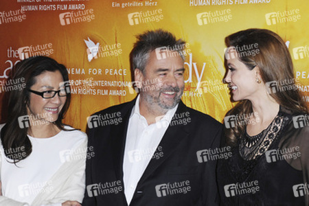 Michelle Yeoh, Luc Besson, Angelina Jolie