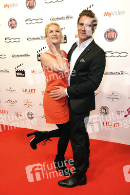 Peer Kusmagk mit Freundin Isabelle Recke