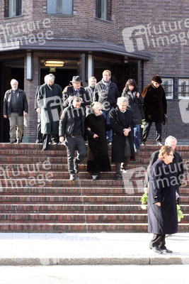 Trauergäste auf der Beerdigung von  Edgar Bessen