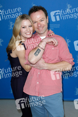 Ashley Hinshaw, Stephen Elliott