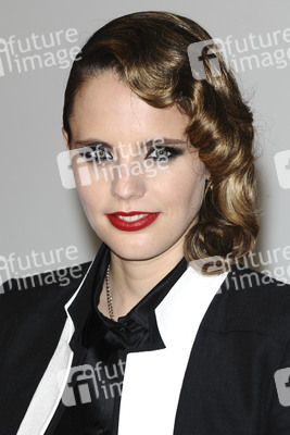Anna Calvi