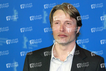Mads Mikkelsen