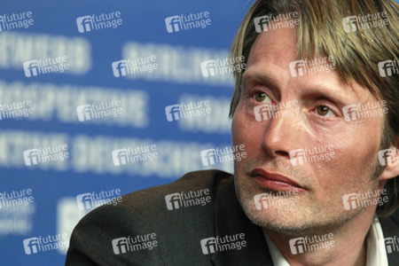 Mads Mikkelsen