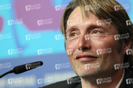 Mads Mikkelsen