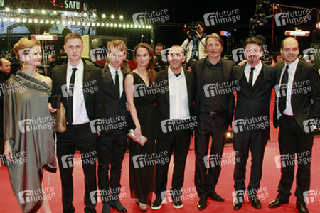 Mikkel Boe Folsgaard, Alicia Vikander, Nikolaj Arcel, Mads Mikkelsen, David Dencik und Cast