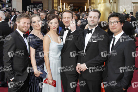 Max Zähle, Julia Richter , Wotan Wilke Möhring, Stefan Gieren und 'Raju' Team