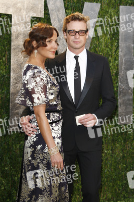 Rebecca Rigg, Simon Baker