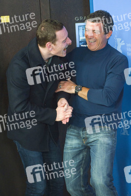 Michael Fassbender, Antono Banderas