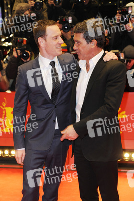Michael Fassbender, Antonio Banderas