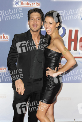 Sebastian Deyle, Rebecca Mir