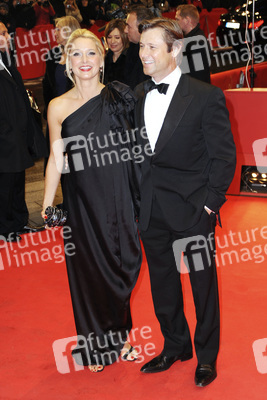 Katherine LaNasa mit Begleitung