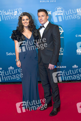 Katie Melua mit ihrem Verlobten James Toseland