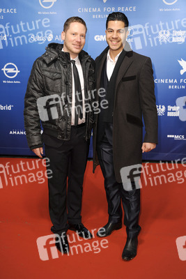 Marco Kreuzpaintner mit Ehemann Gilardi