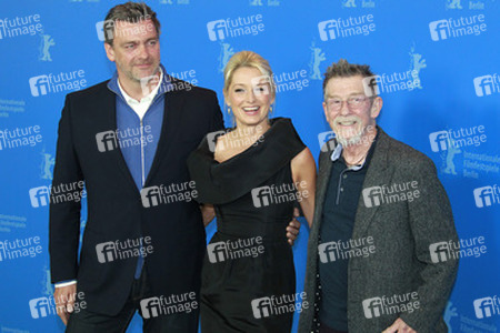 Ray Stevenson, Katherine LaNasa, John Hurt