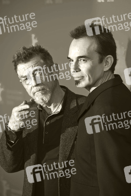 John Hurt, Billy Bob Thornton